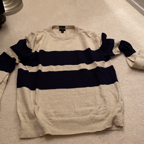 J crew sweater - Picture 2 of 2
